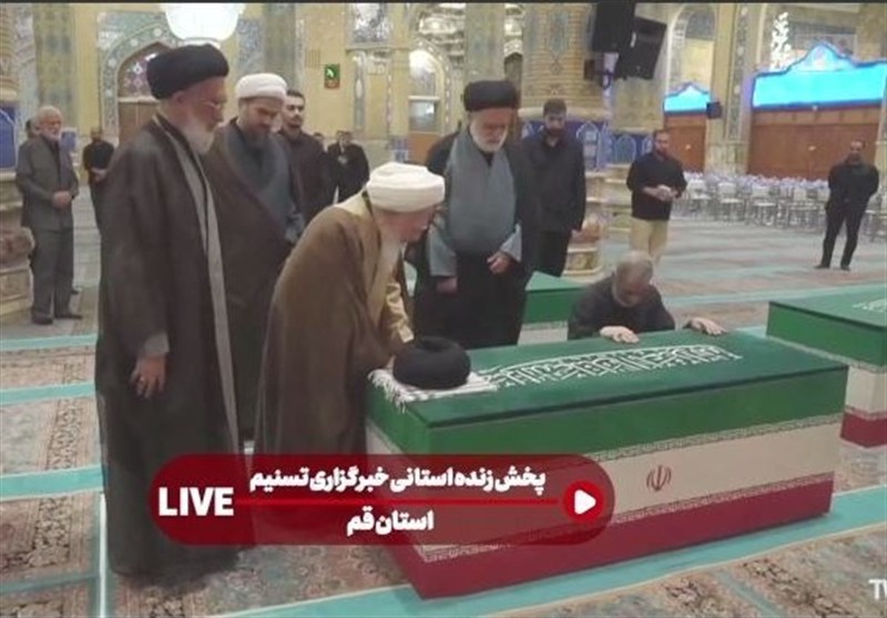 تشییع رهبر شهید , تشییع امام شهید , تشییع آیتاللهالعظمی سید علی خامنهای , بدرقه آقای شهید ایران , اخبار استان قم , آیتالله سید علی خامنهای ,